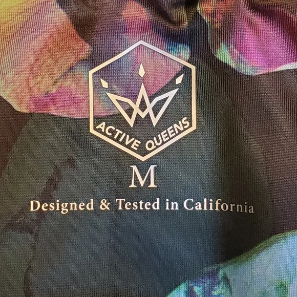 Active Queens Capri Yoga Pants - Picture 6 of 9